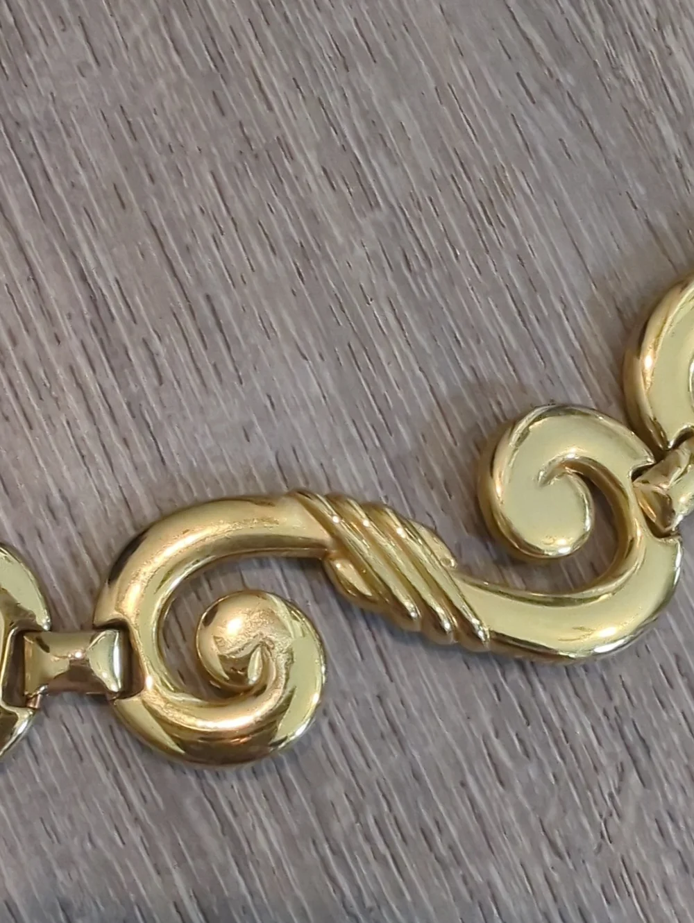 Vintage 90s Escada Spain Scroll Gold Chain Belt - Picture 5 of 9